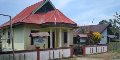 Kantor Desa Kusu Sinopa Kecamatan Oba Kota Tidore Kepulauan