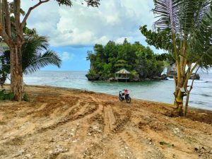 Pembangunan Wisata Bahari Desa Batu dua Kecamatan Patani Utara 